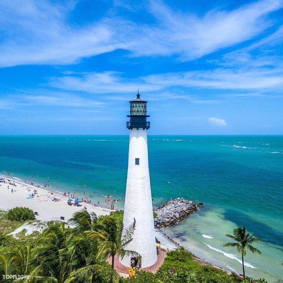 Gorgeous Beachy Chic Condo In Key Biscayne Майами Экстерьер фото